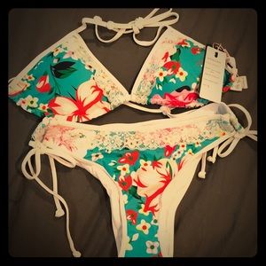 Zeraca lace triangle bikini